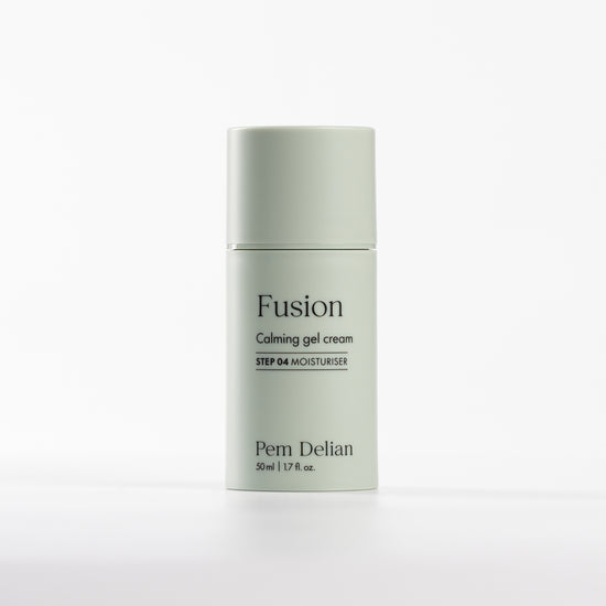 Pem Delian Fusion tégely fehér háttérrel