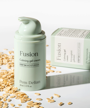 Pem Delian Fusion bőrnyugtató gélkrém, mellette zabszemek, mivel a zabkivonat mérsékli a bőrirritációt és kipirosodást