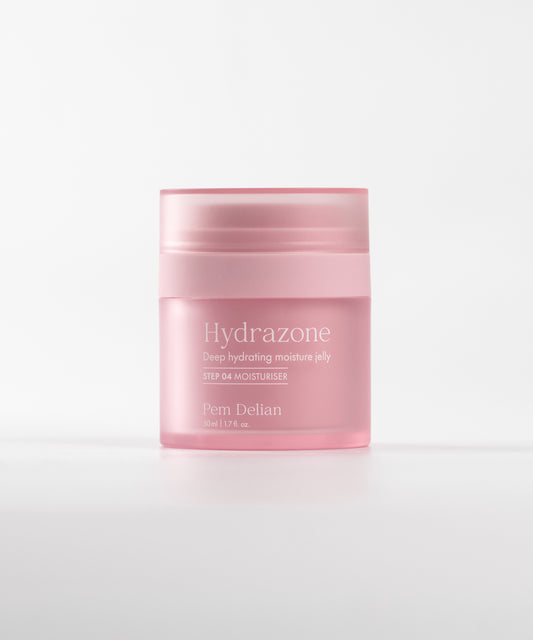 Pem Delian Hydrazone világos rózsaszín tégely fehér hátérrel 