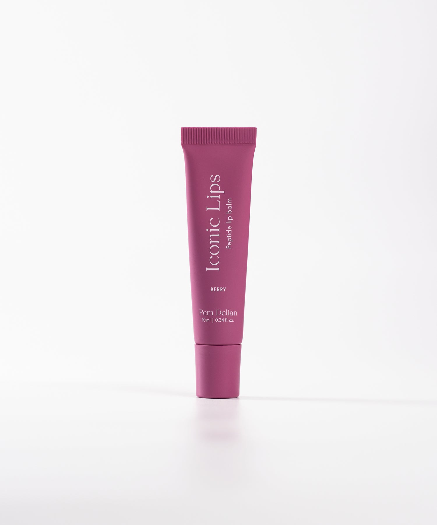 Pem Delian Iconic Lips Berry fehér háttérrel