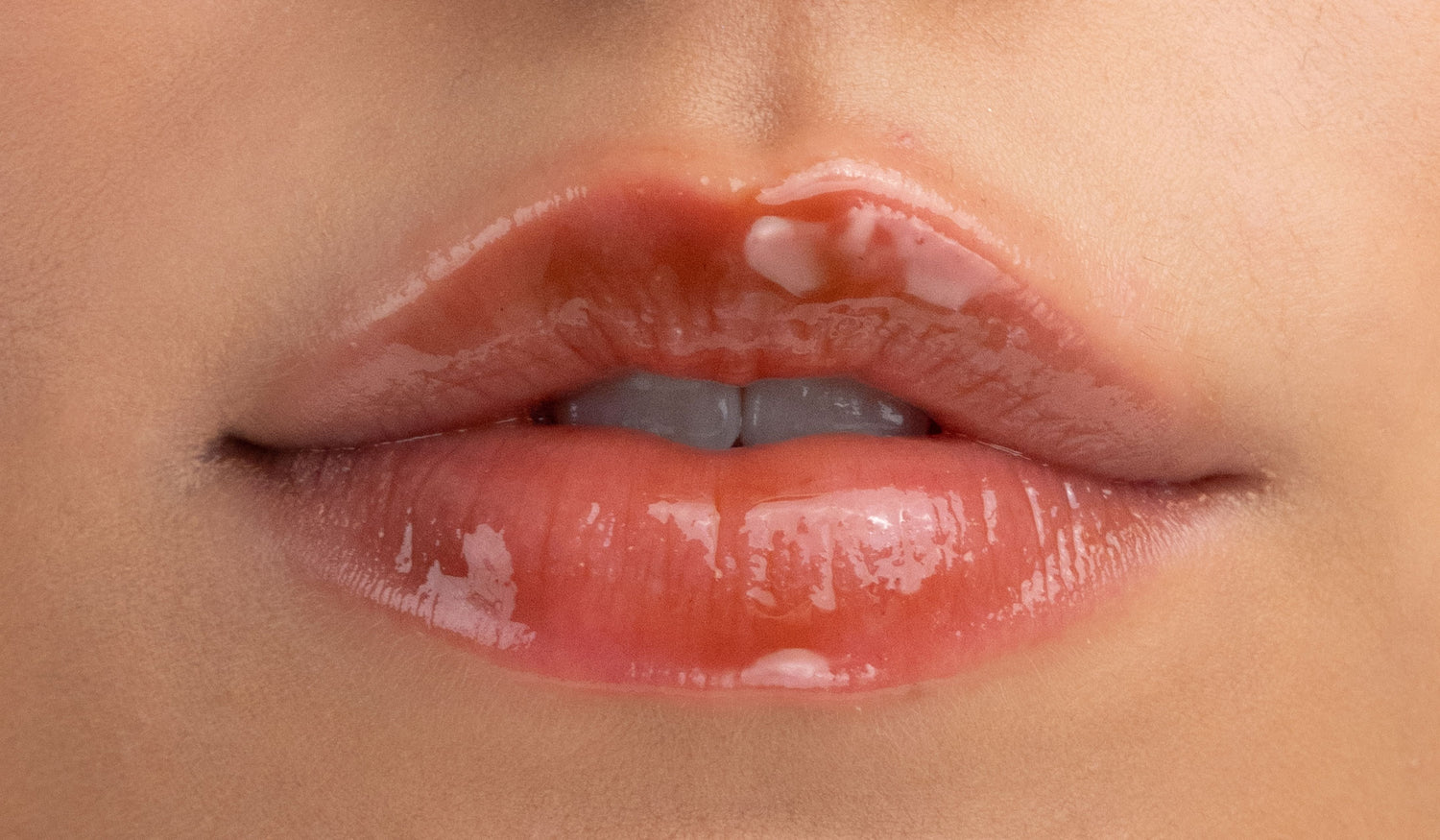 Pem Delian Iconic lips brownie ajakápoló szájon