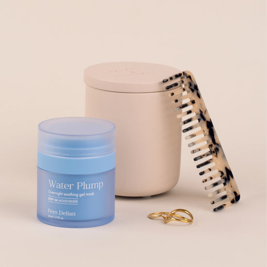 Pem Delian Water Plump kollagénnel dúsított gélmaszk, gyertyával, arany gyűrűvel, fésűvel